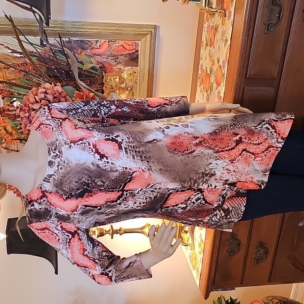 Women With Control Printed Tunic